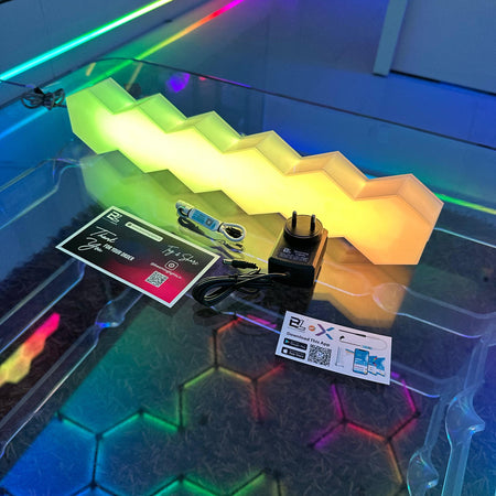Hexa Table Lamp
