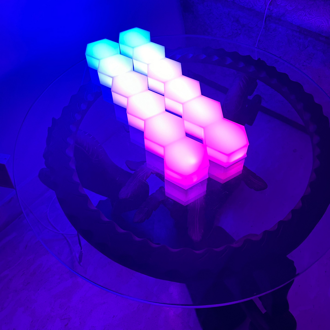 Hexa Table Lamp